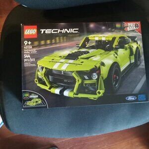 Lego Technic 42138 Ford Mustang Shelby GT500